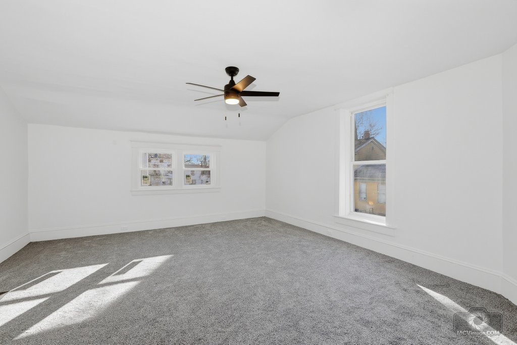 1009 Paul Street, Ottawa, IL 61350