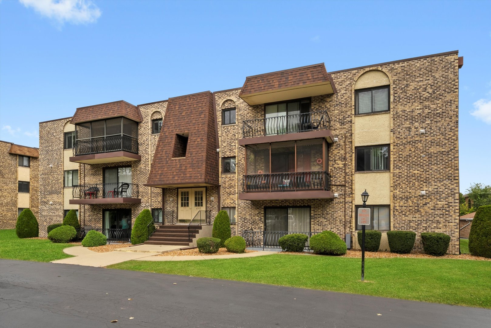 4955 134th Place #3B, Crestwood, IL 60418