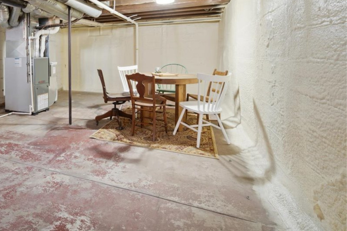 509 E Ash Street, Fairbury, IL 61739