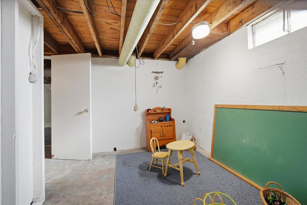 509 E Ash Street, Fairbury, IL 61739