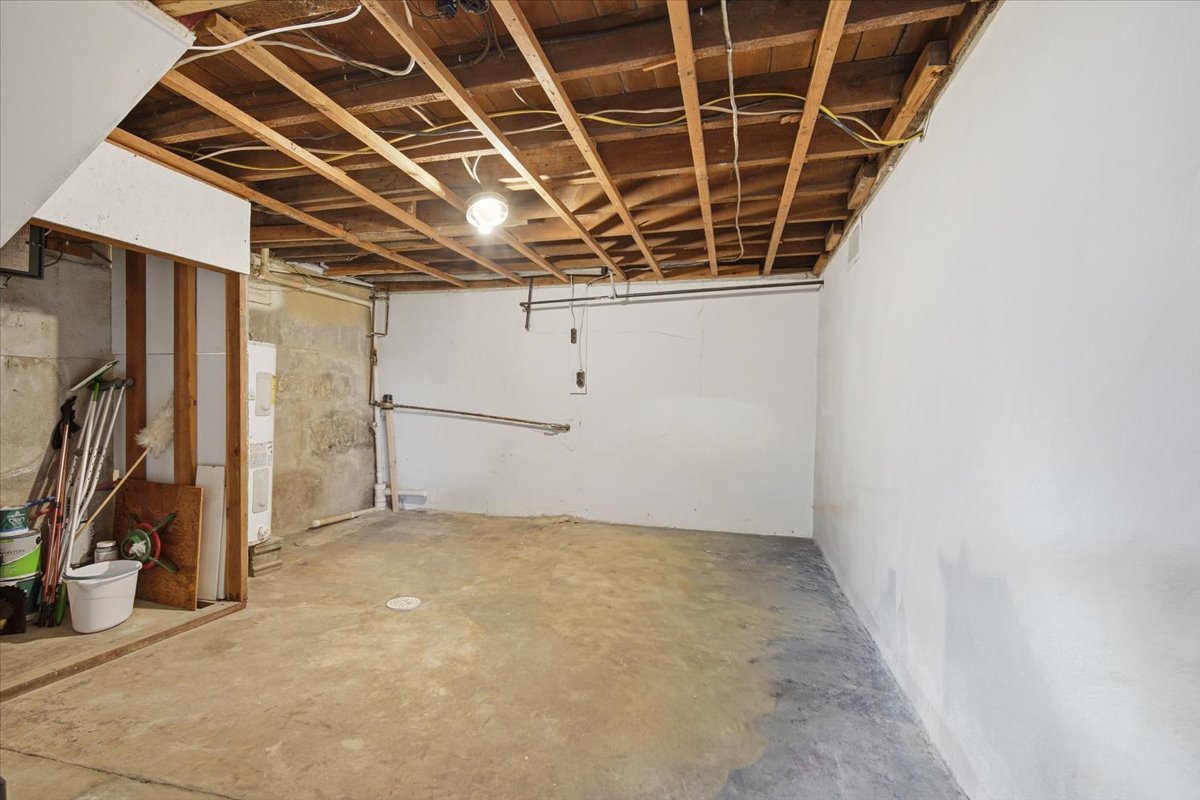 509 E Ash Street, Fairbury, IL 61739