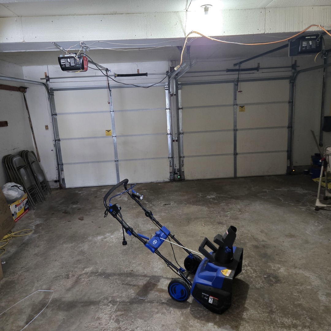 1915 TINA Lane, Flossmoor, IL 60422