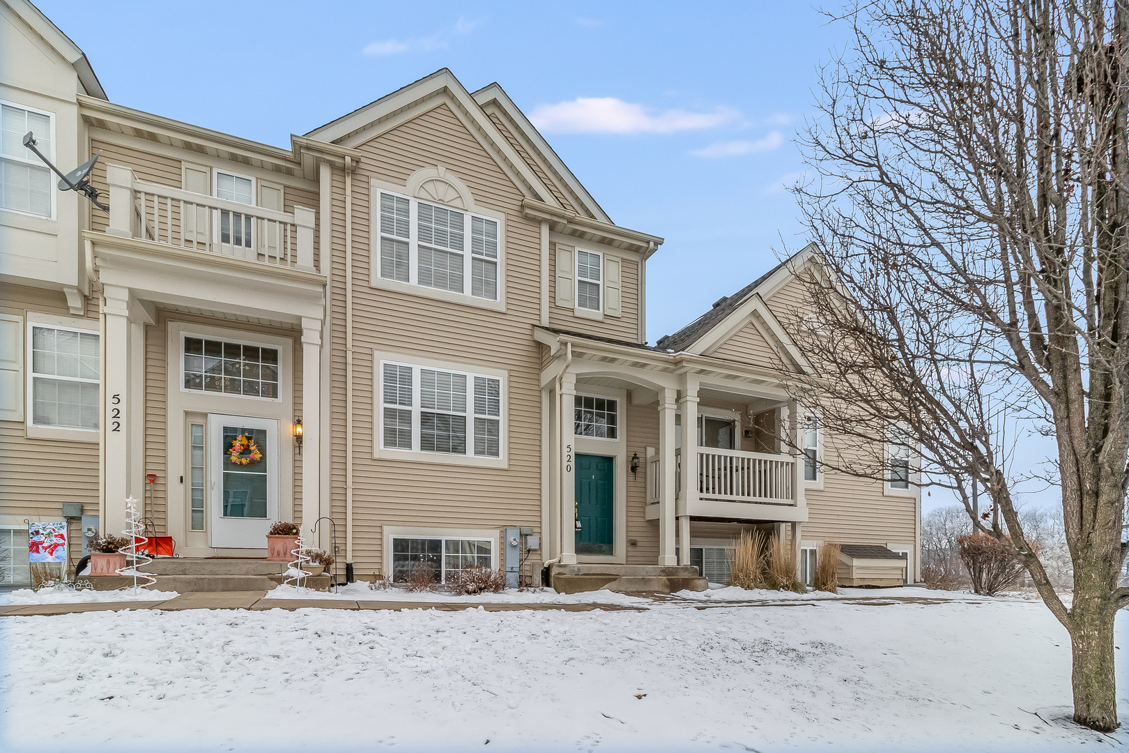 520 Lincoln Station Drive, Oswego, IL 60543