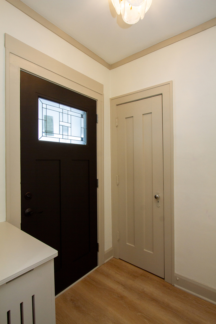 129 W Stimmel Street #1, West Chicago, IL 60185