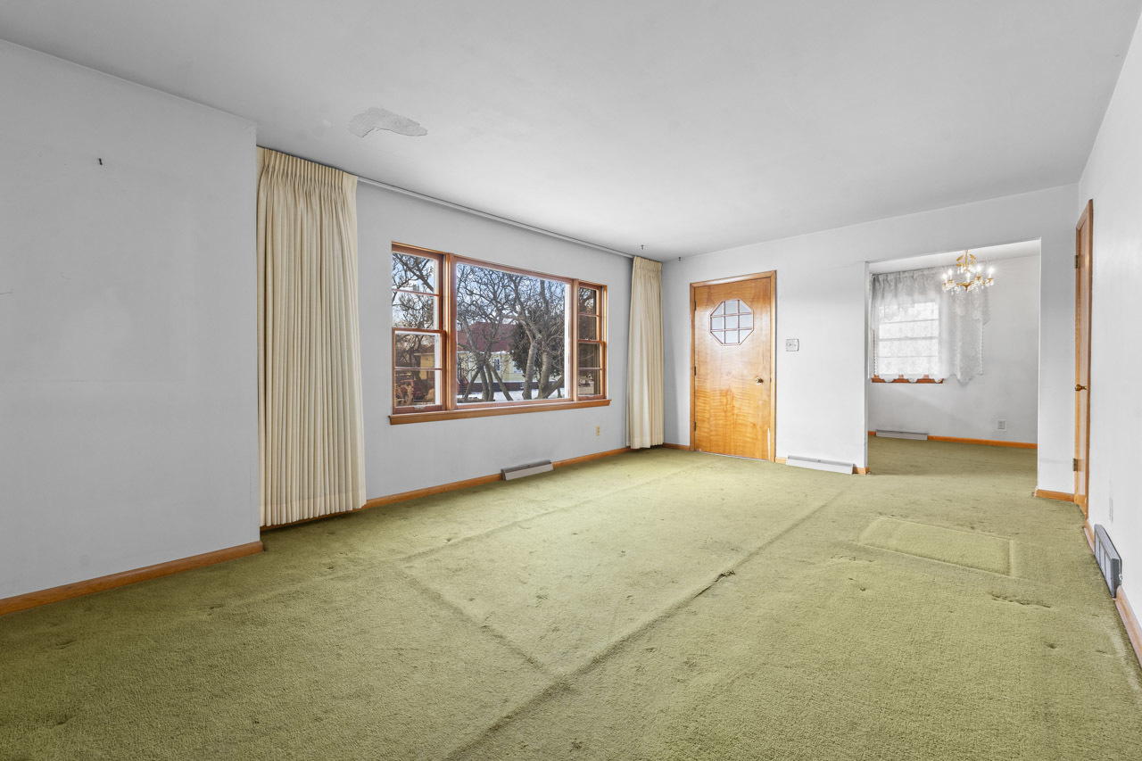 19 Schrum Road, Calumet City, IL 60409