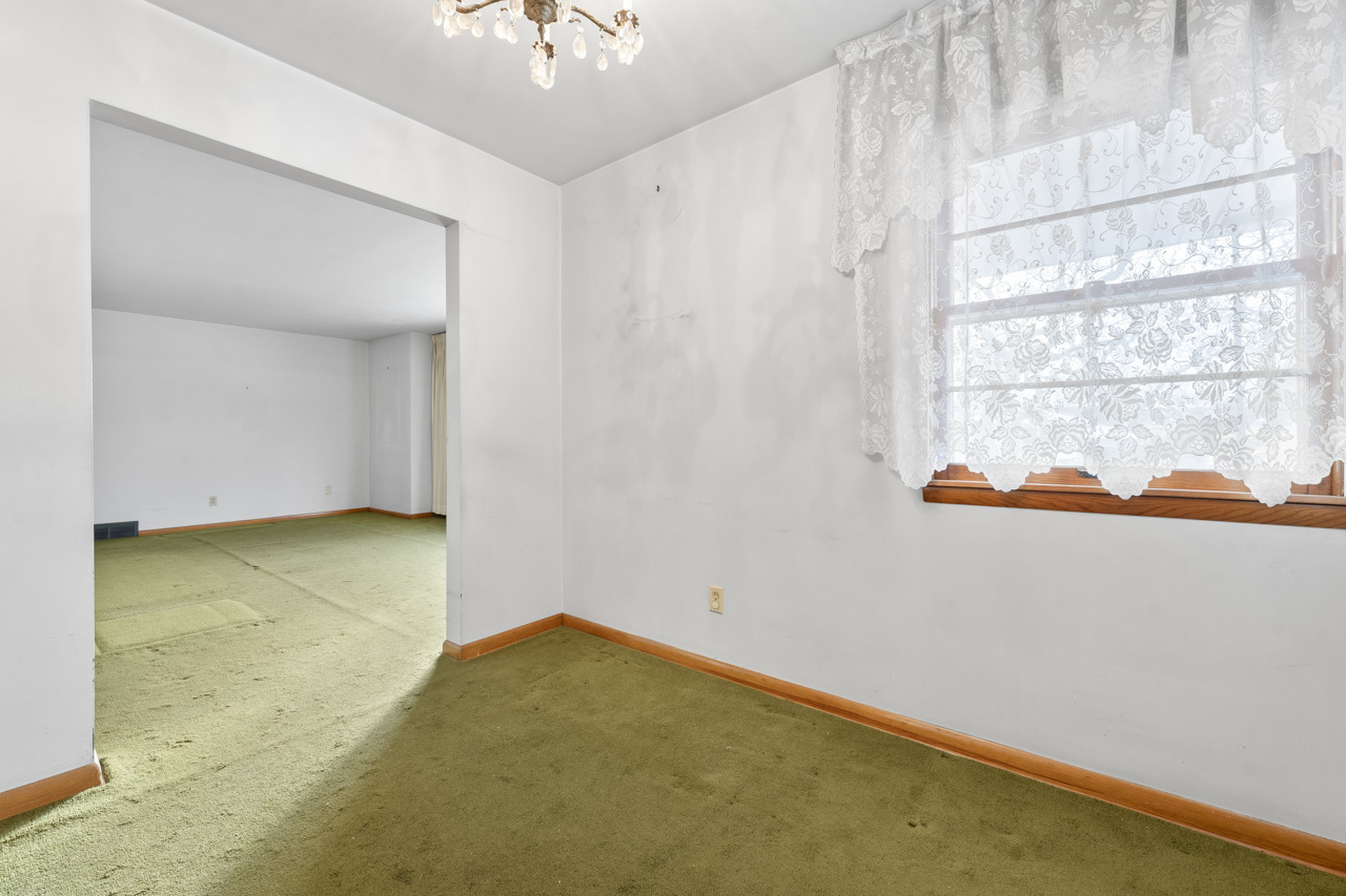 19 Schrum Road, Calumet City, IL 60409