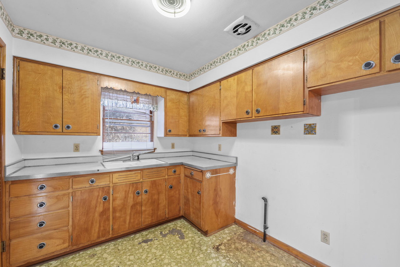 19 Schrum Road, Calumet City, IL 60409