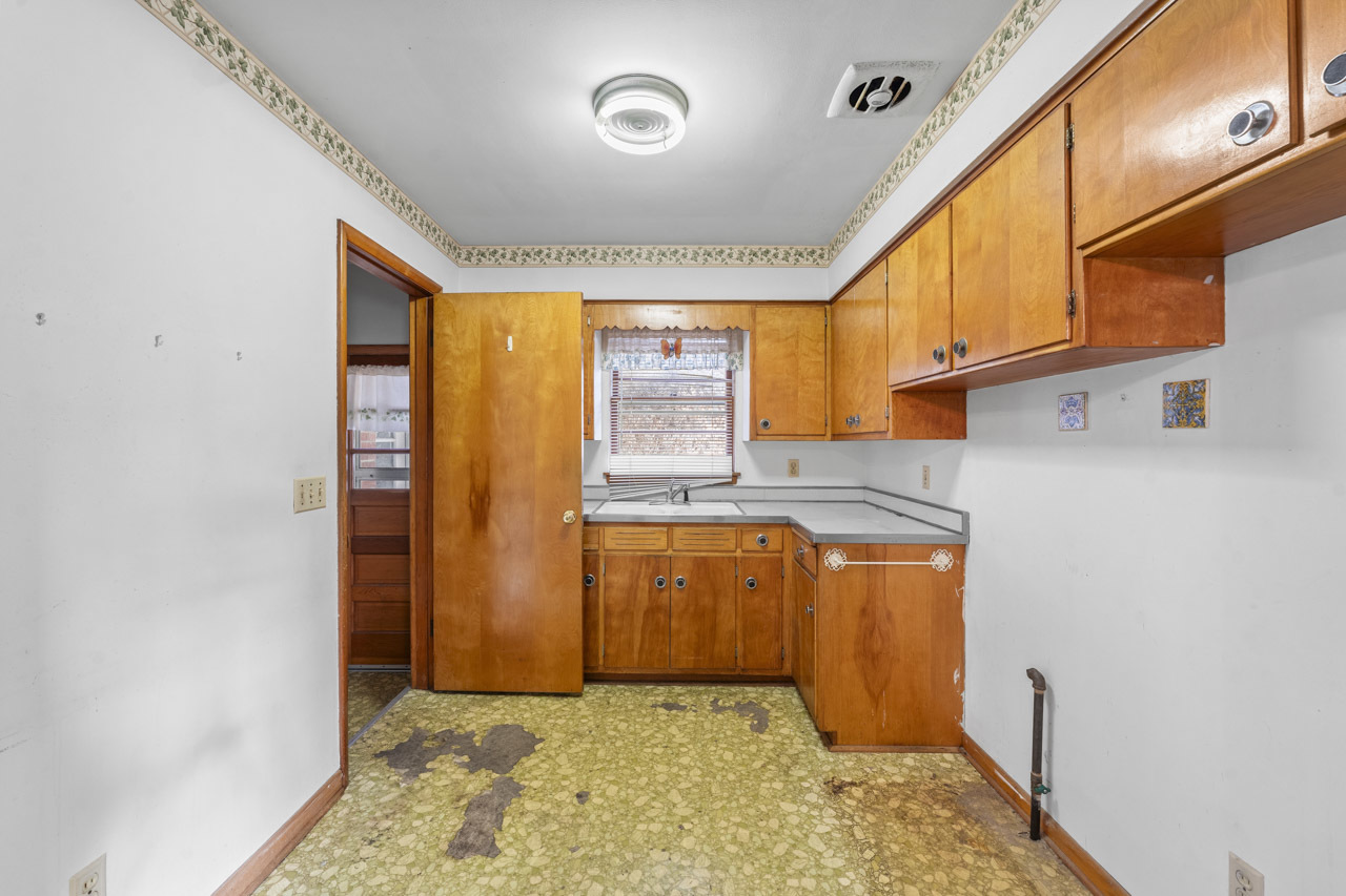 19 Schrum Road, Calumet City, IL 60409