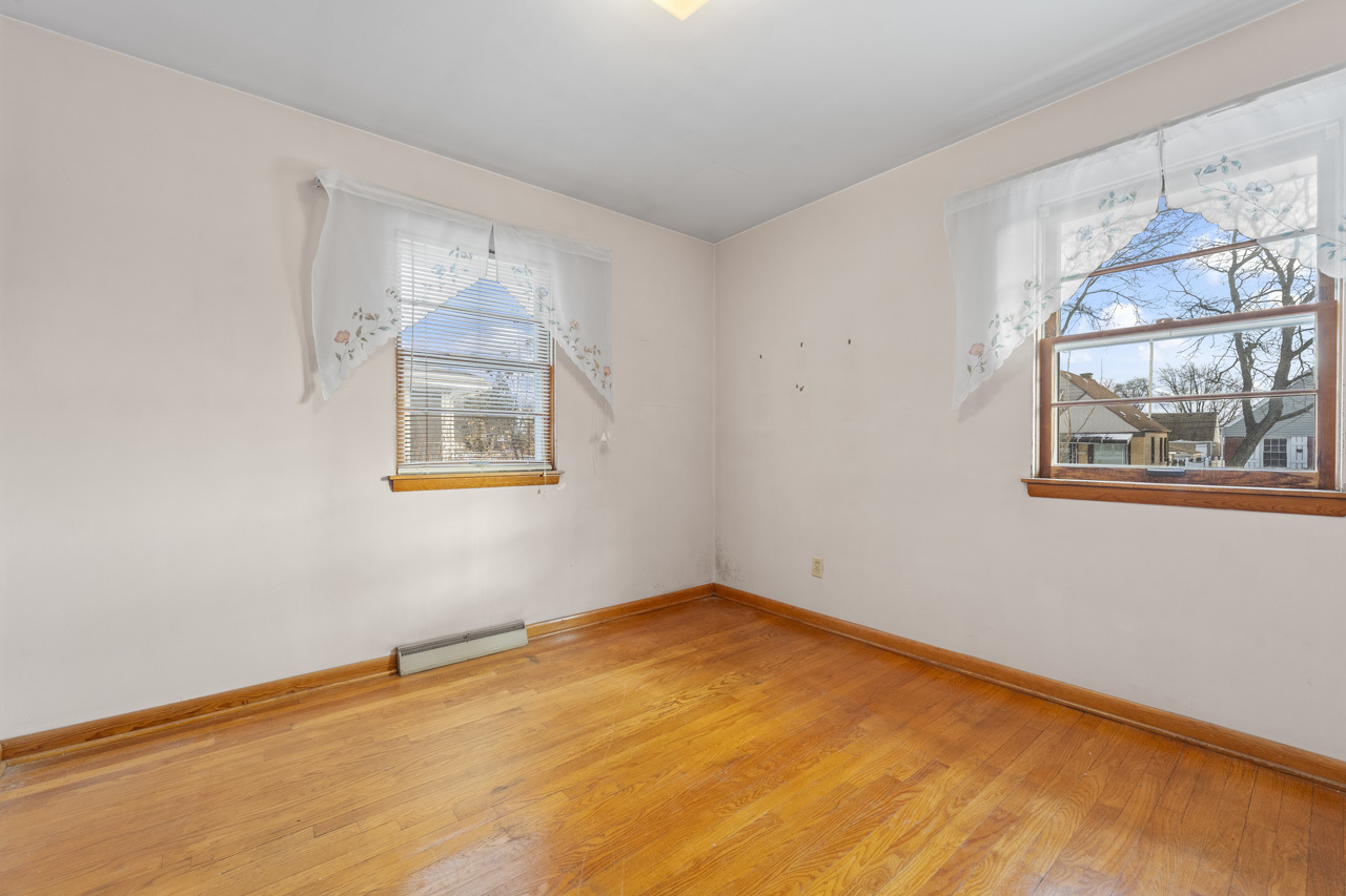 19 Schrum Road, Calumet City, IL 60409