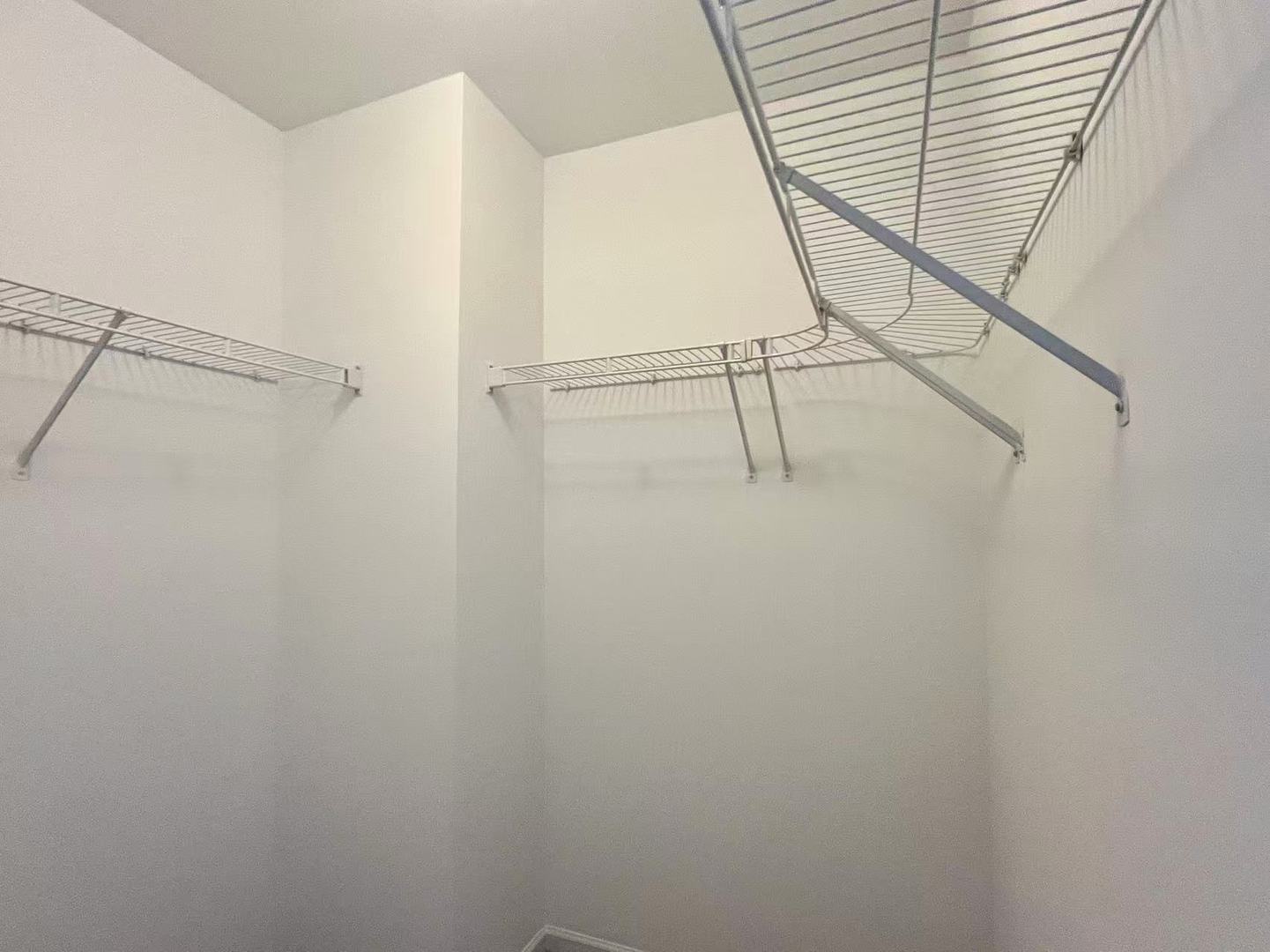 3356 Ravinia Circle #3356, Aurora, IL 60504