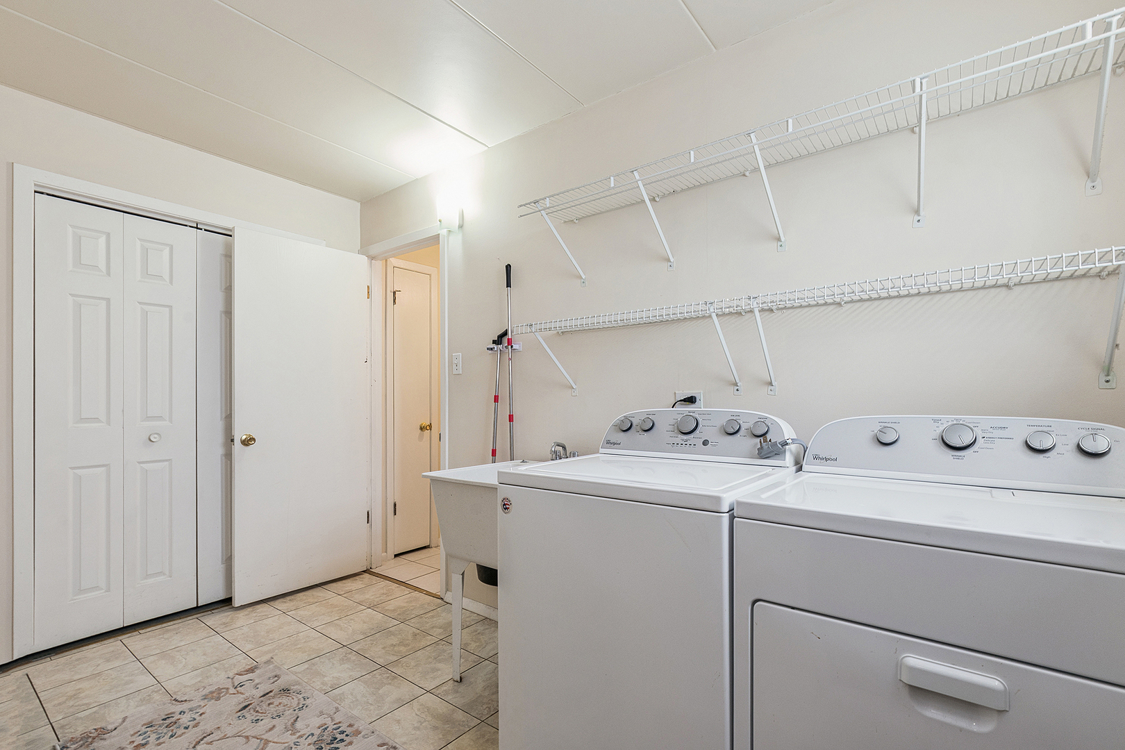 8932 W 140th Street #2A, Orland Park, IL 60462