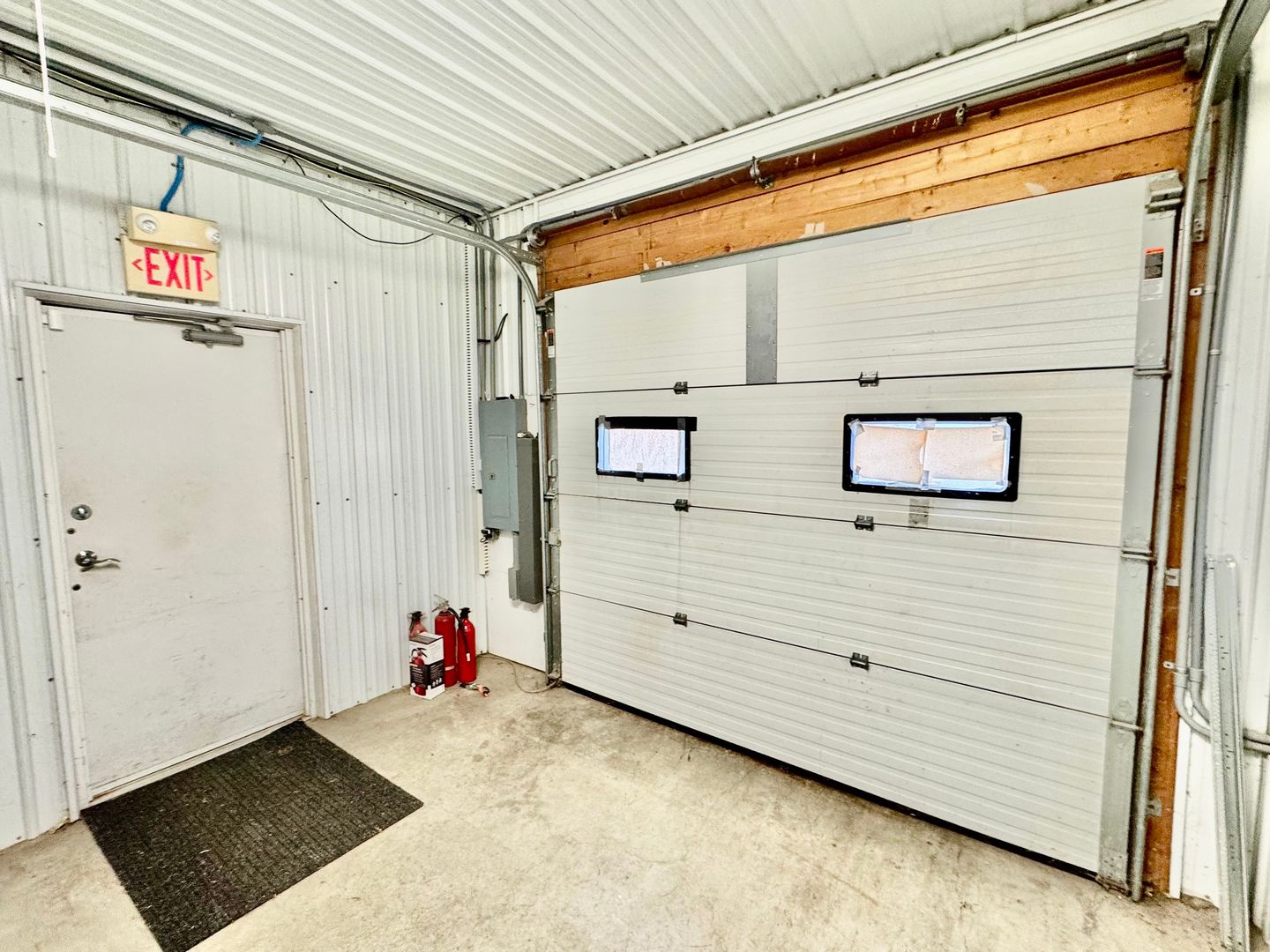 9 Enterprise Drive, Lasalle, IL 61301