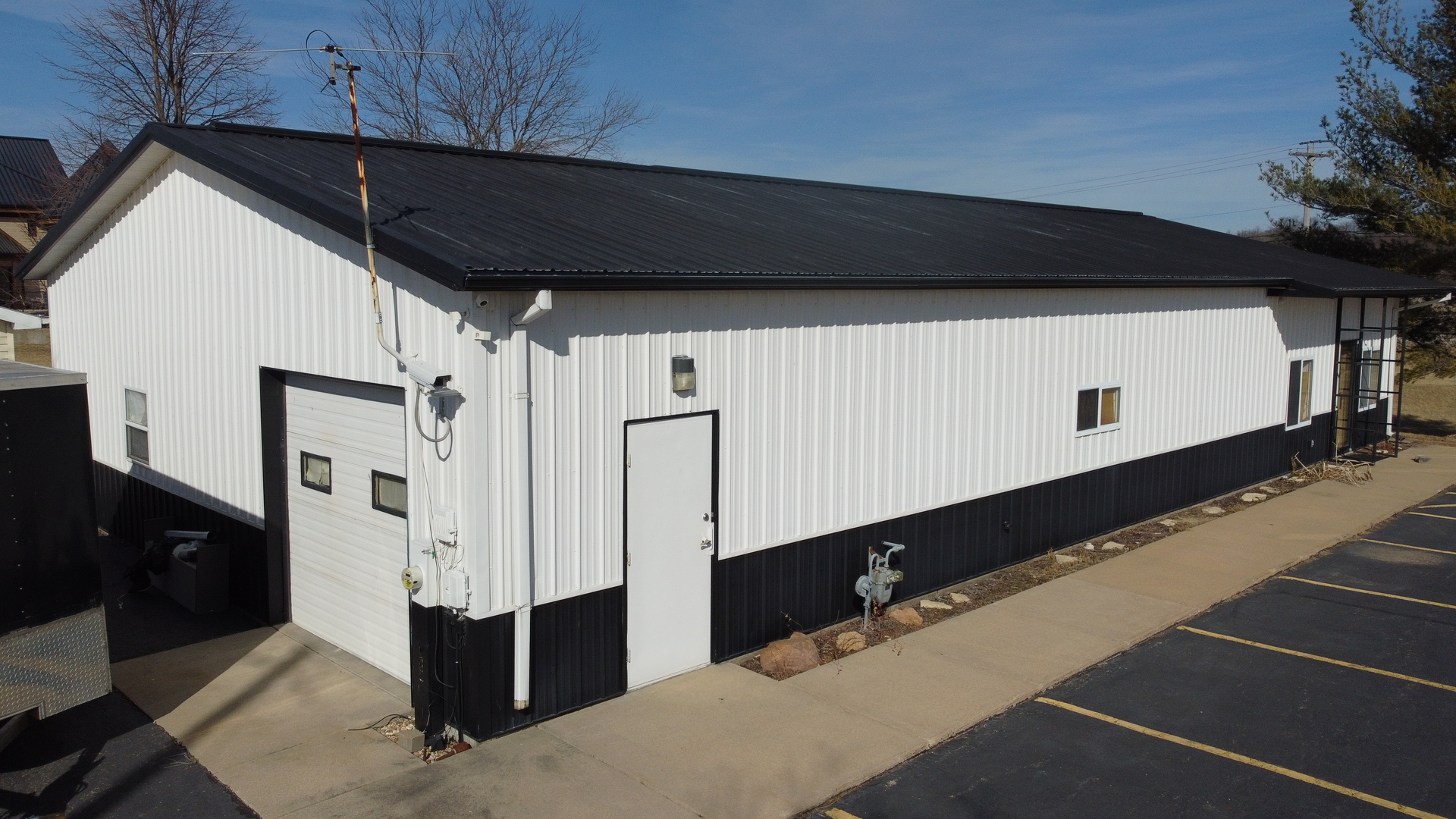 9 Enterprise Drive, Lasalle, IL 61301