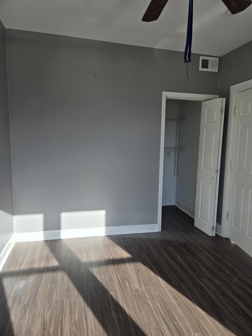 2822 W Marquette Road #2F, Chicago, IL 60629