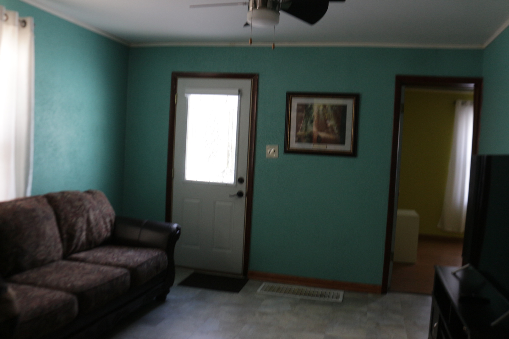 603 N May Street, Aurora, IL 60506