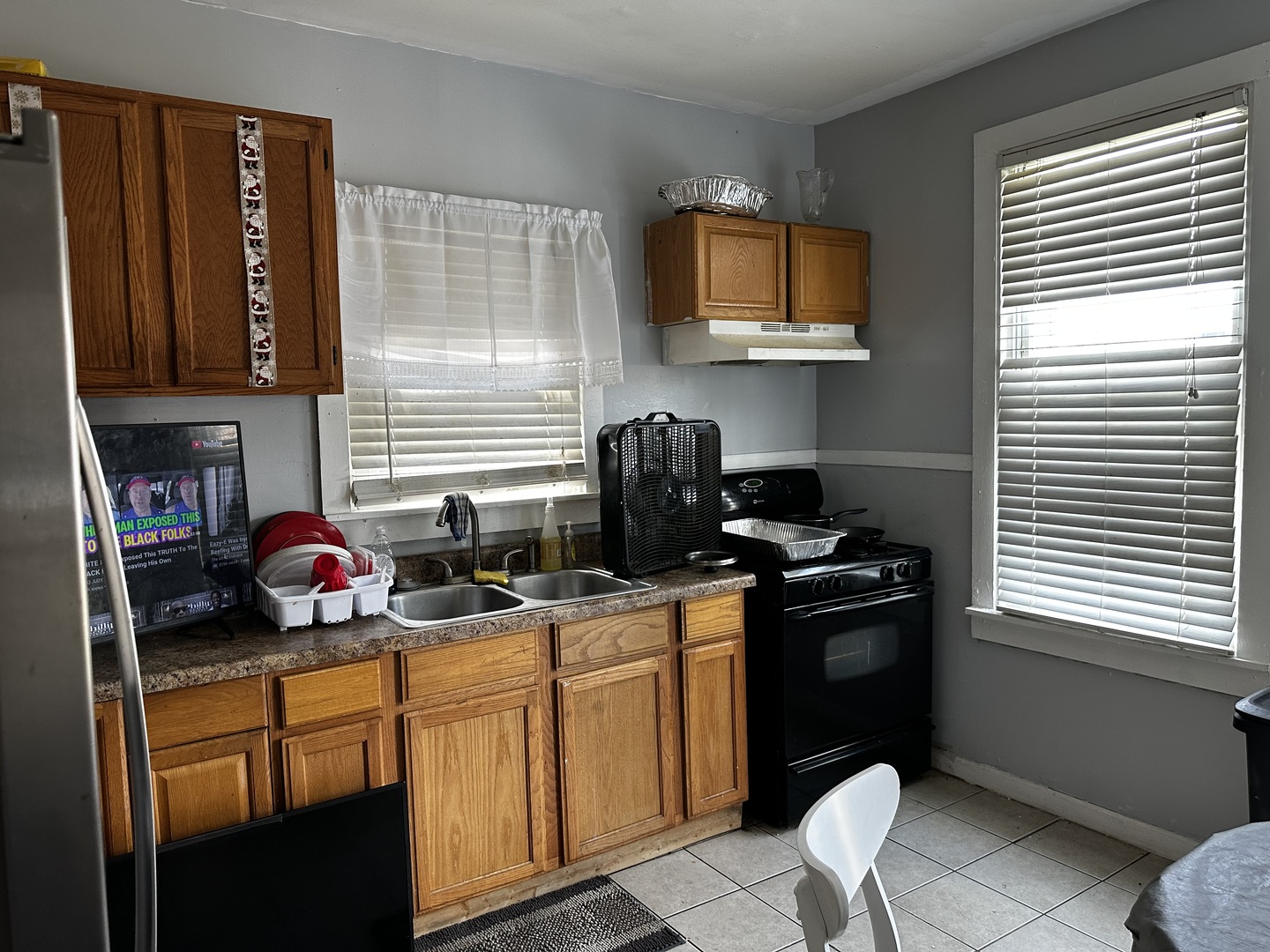 6550 S Claremont Avenue, Chicago, IL 60636