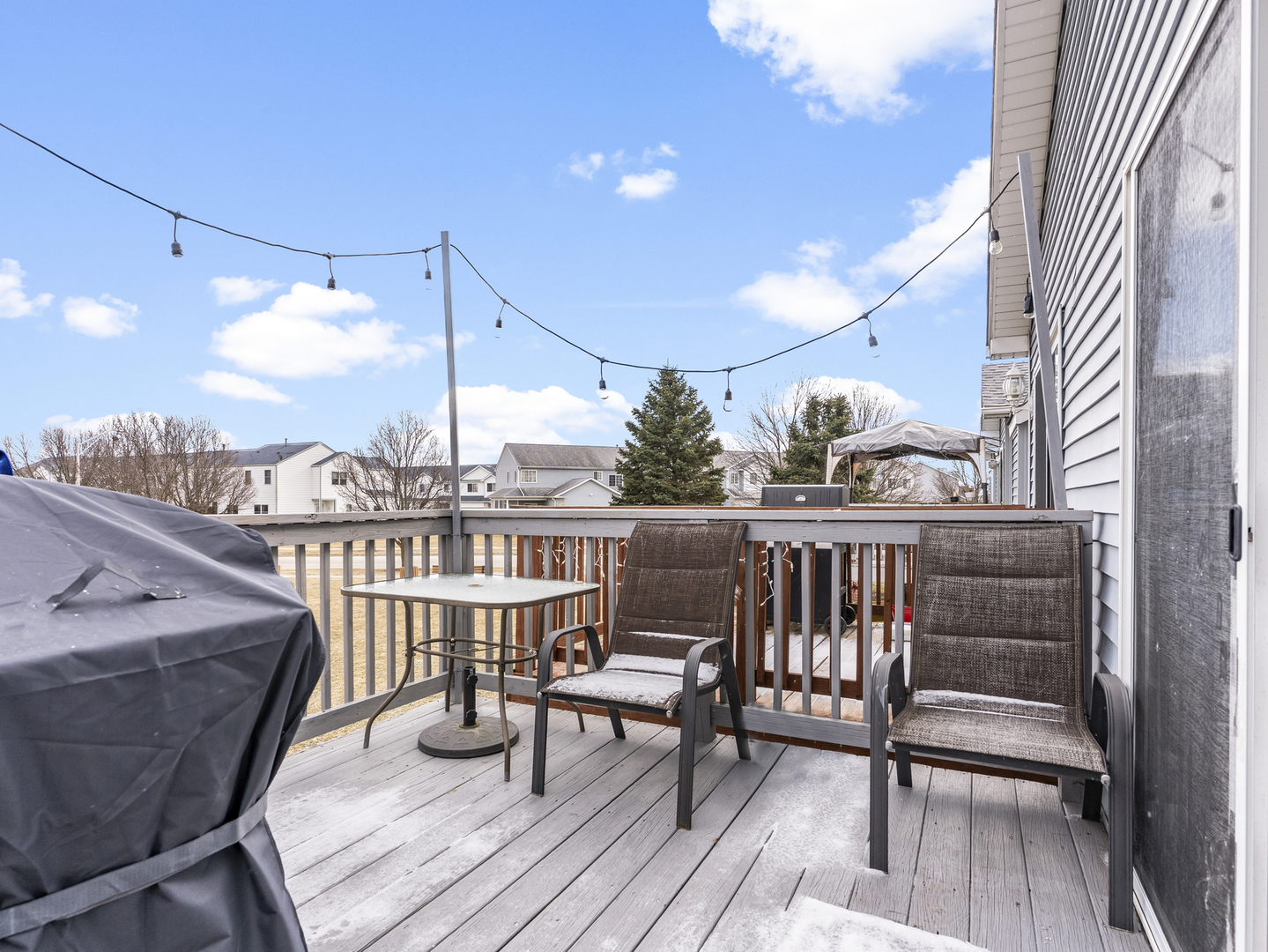 1923 Waters Edge Drive, Minooka, IL 60447