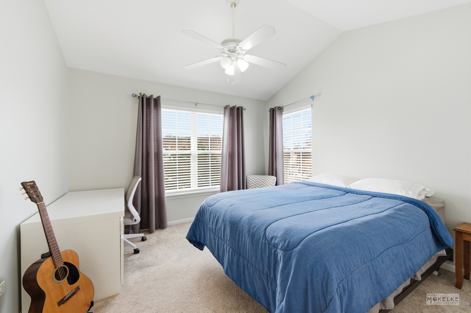 467 Vaughn Circle, Aurora, IL 60502