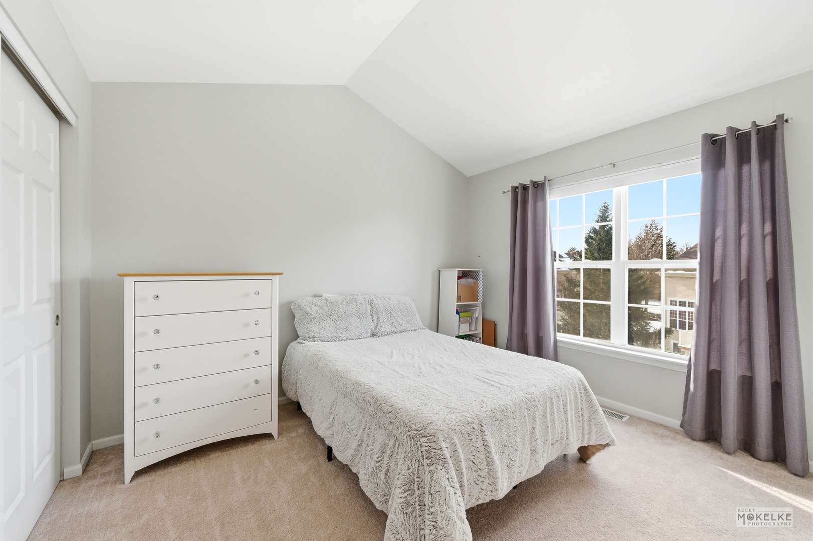 467 Vaughn Circle, Aurora, IL 60502