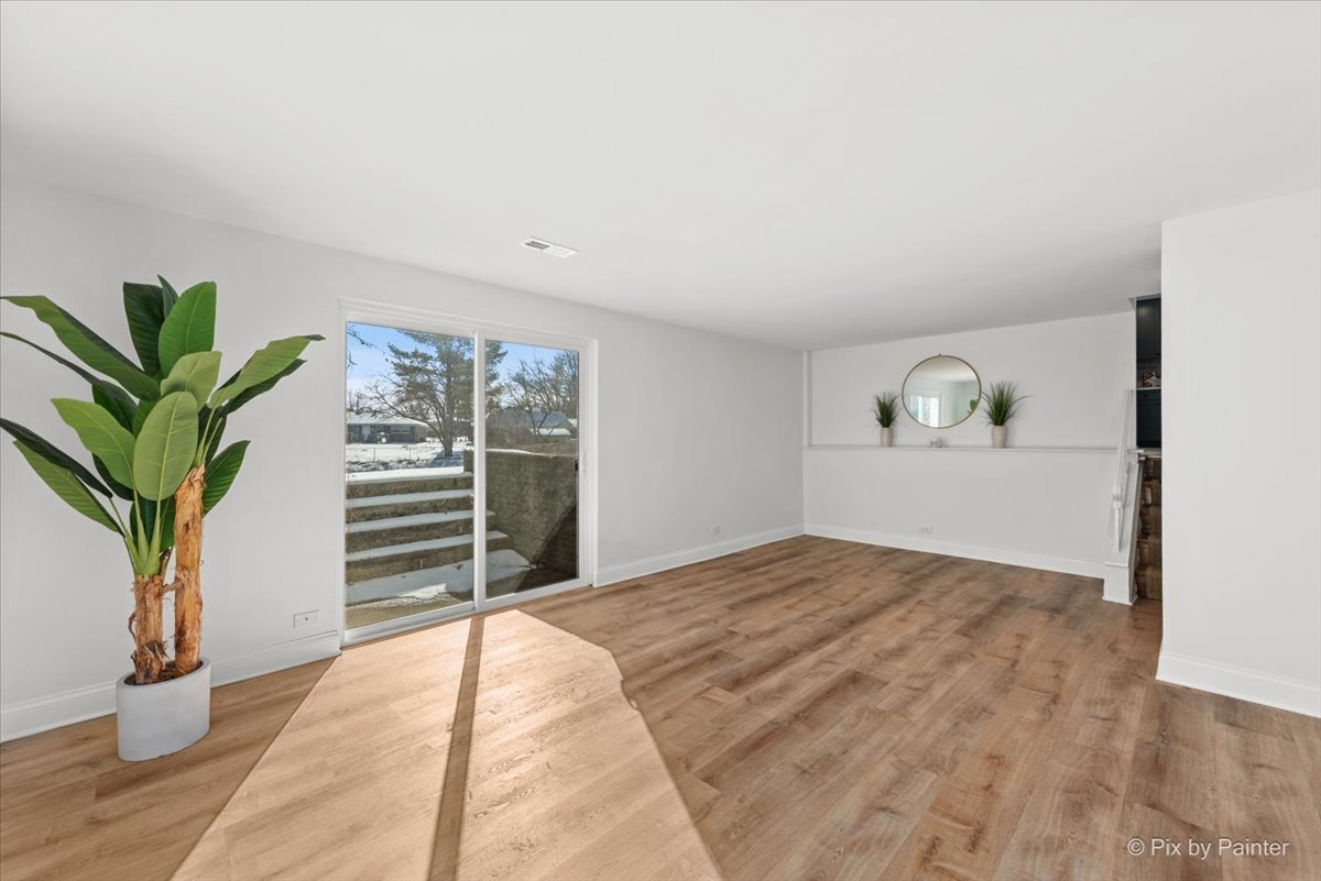 1309 Radcliffe Lane, Schaumburg, IL 60193