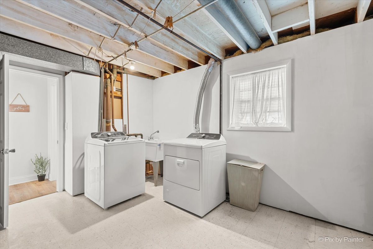 1309 Radcliffe Lane, Schaumburg, IL 60193