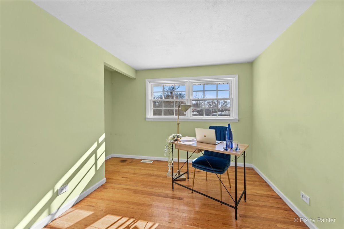 1309 Radcliffe Lane, Schaumburg, IL 60193