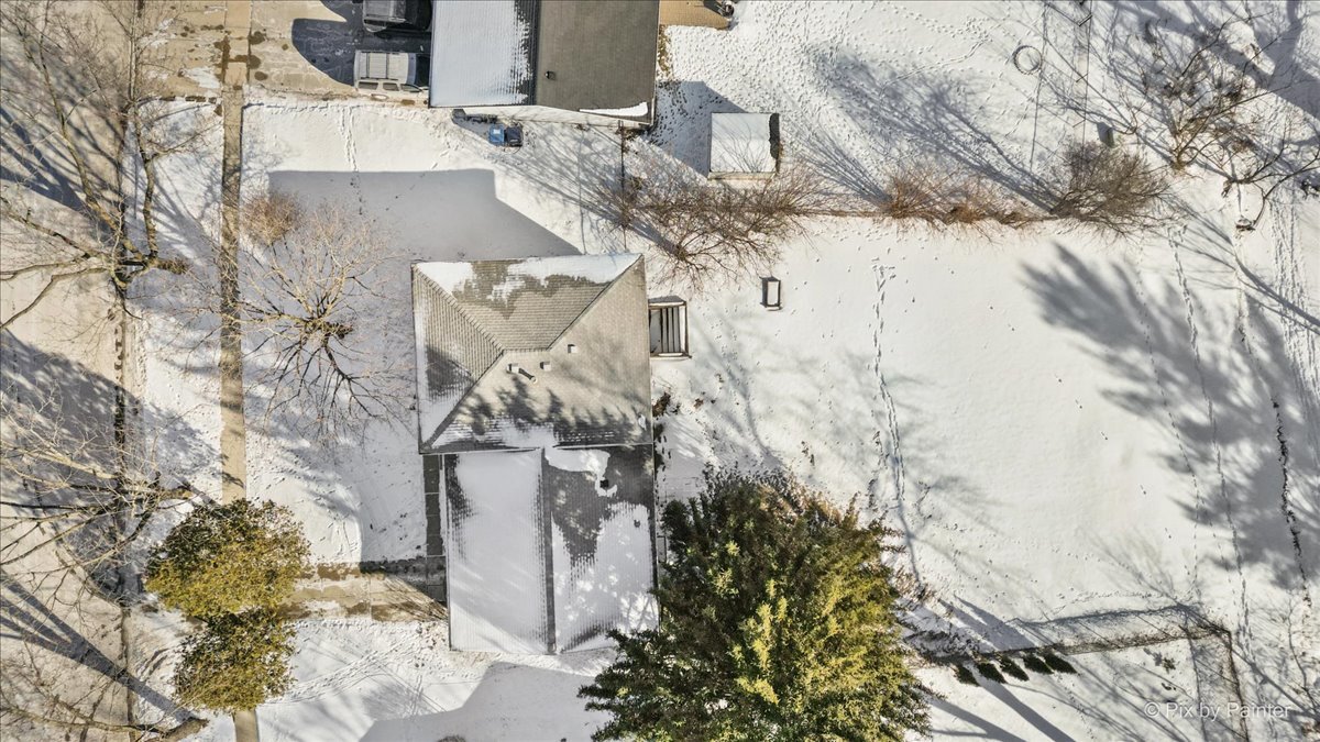 1309 Radcliffe Lane, Schaumburg, IL 60193