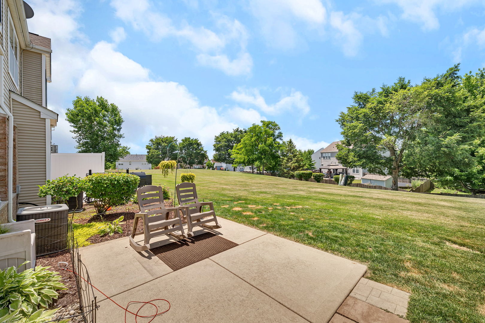 1047 Heron Circle, Joliet, IL 60431