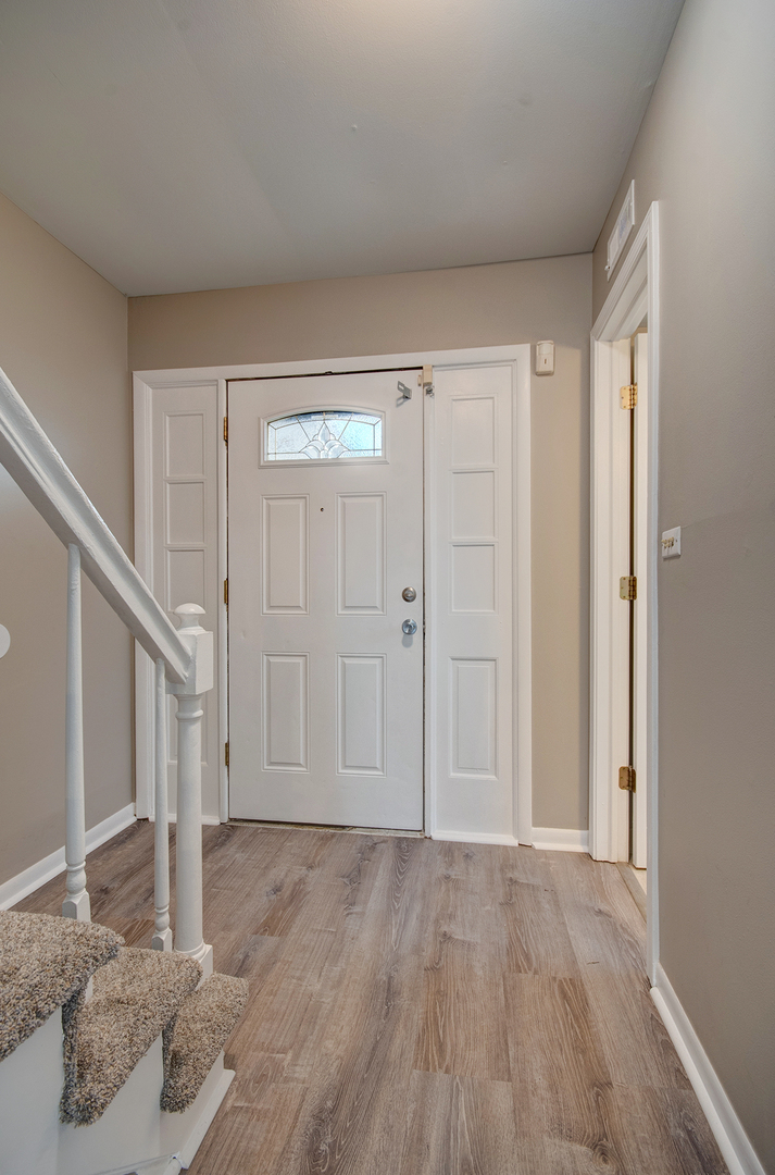 304 Walnut Circle, Bolingbrook, IL 60440