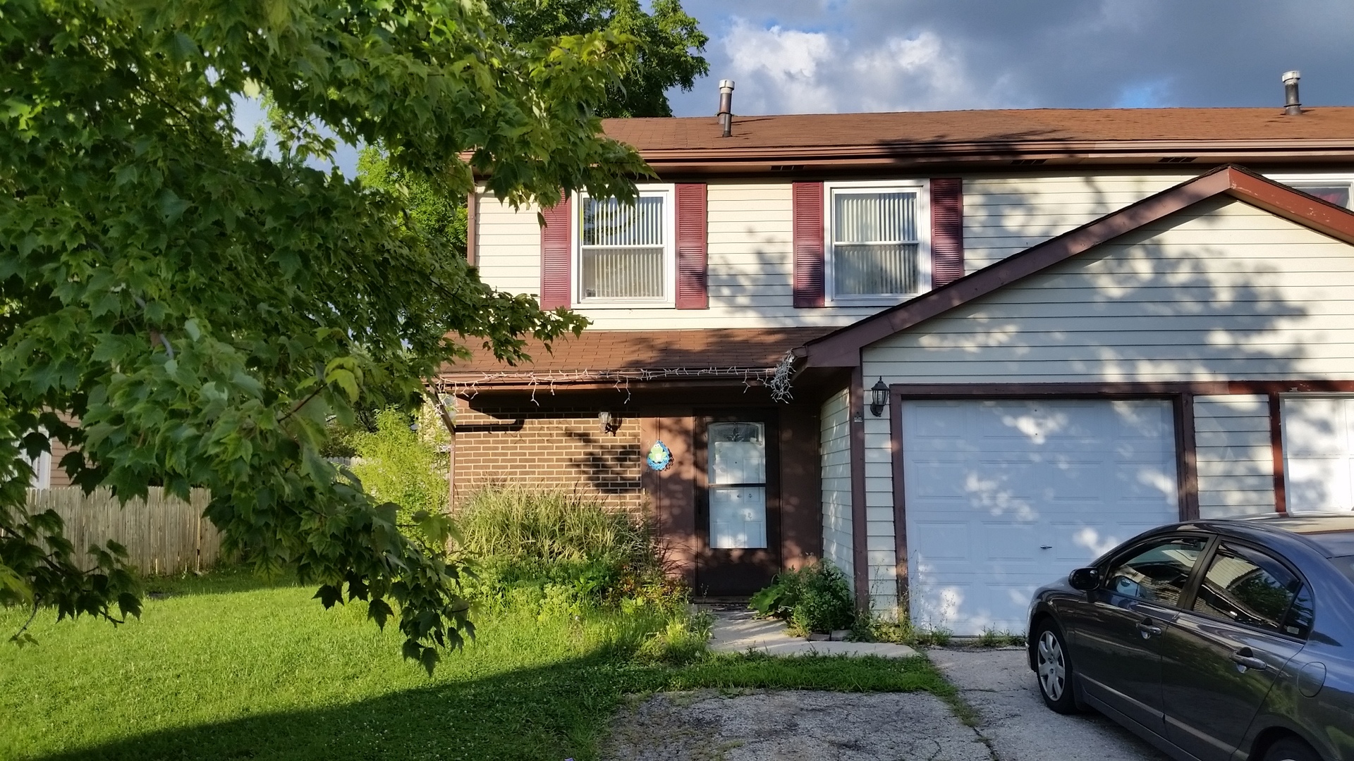 304 Walnut Circle, Bolingbrook, IL 60440