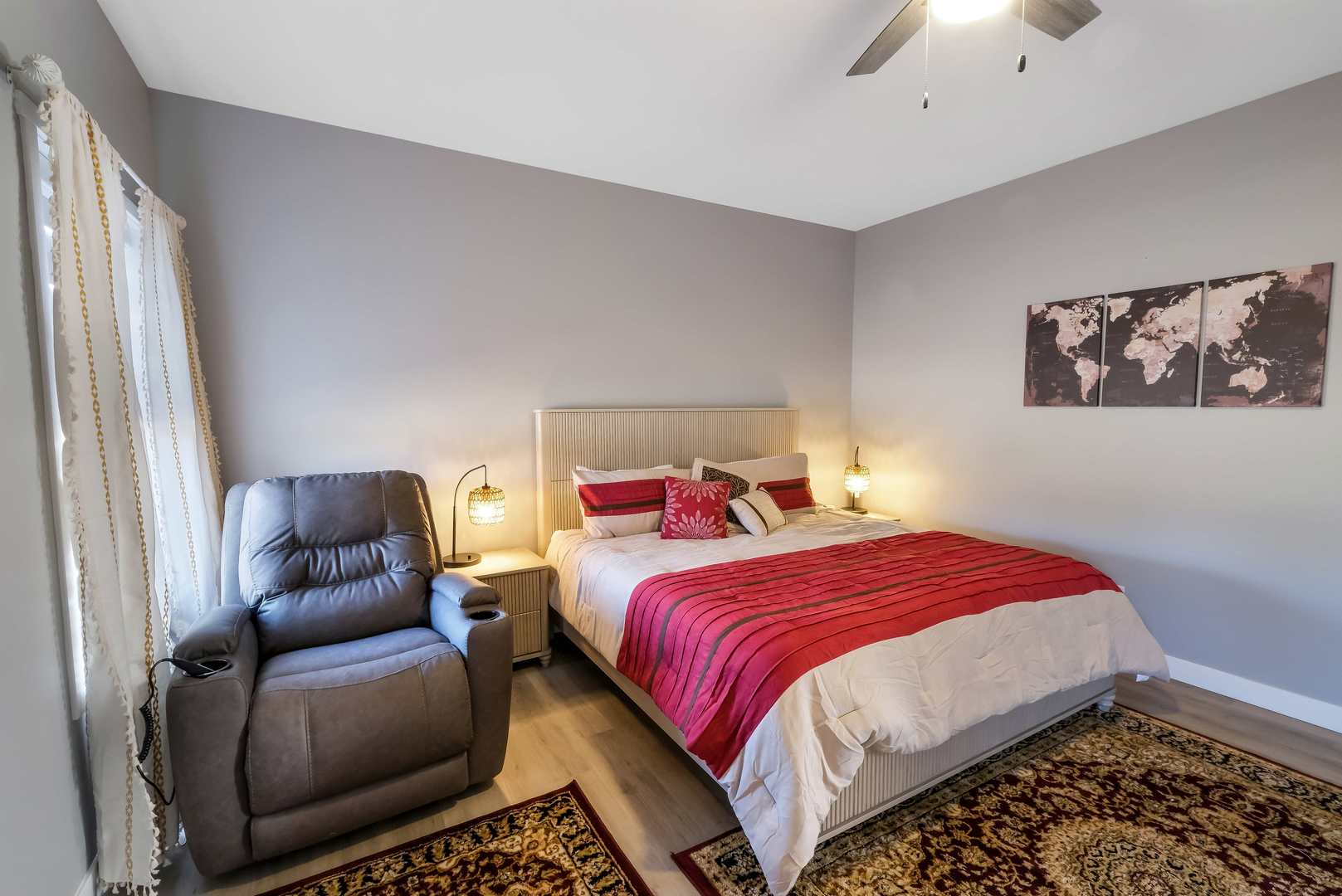 6 Lilac Lane, Ottawa, IL 61350