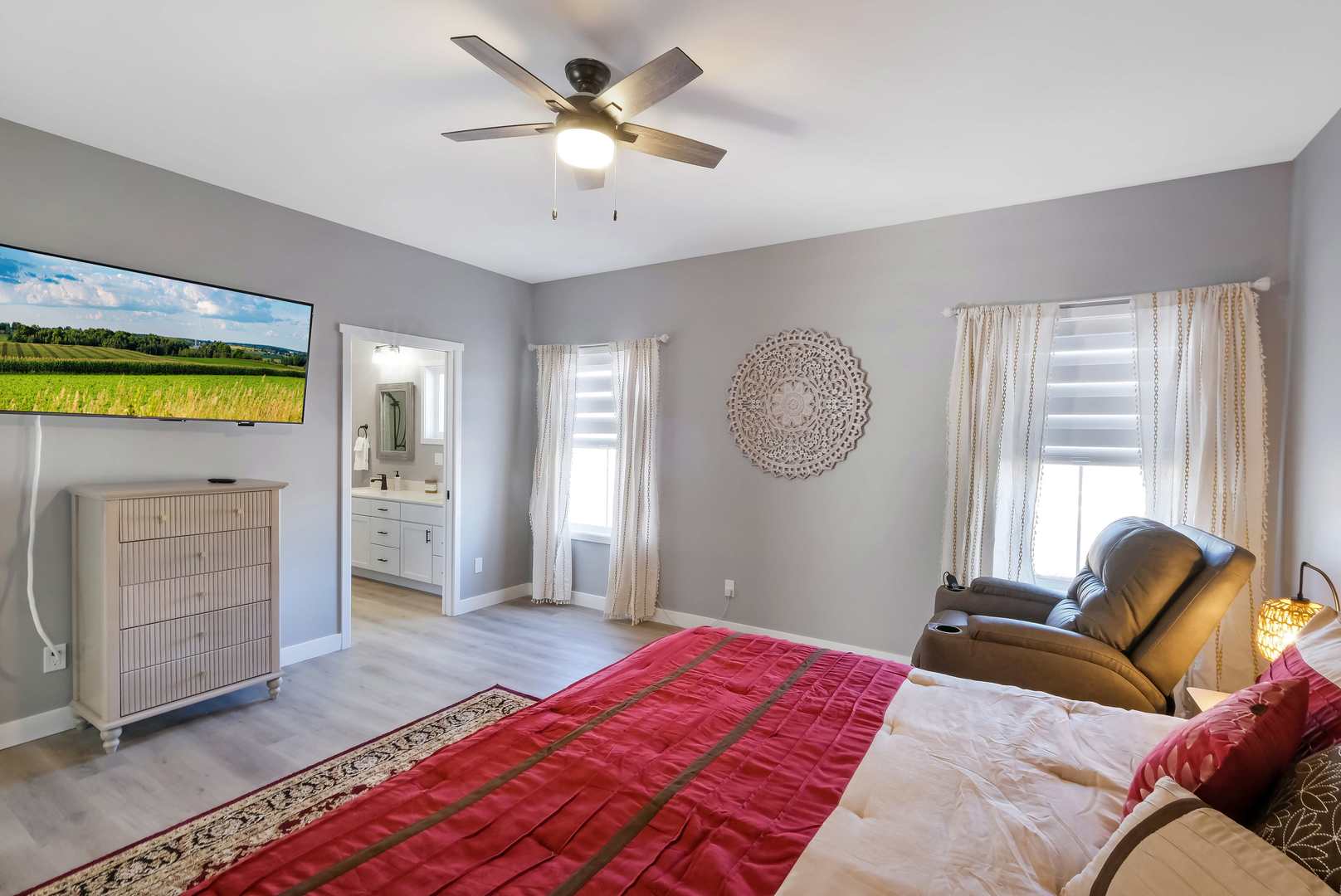 6 Lilac Lane, Ottawa, IL 61350