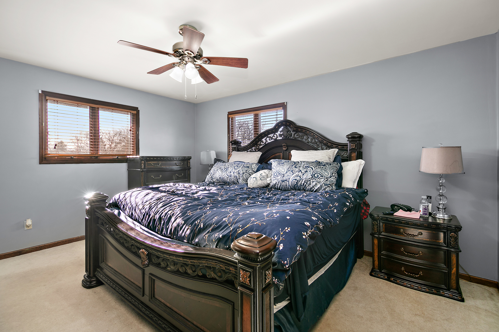 901 VALENCIA Drive, Shorewood, IL 60404