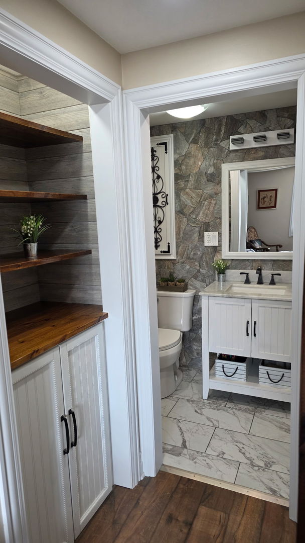 11129 S 84th Avenue #3B, Palos Hills, IL 60465