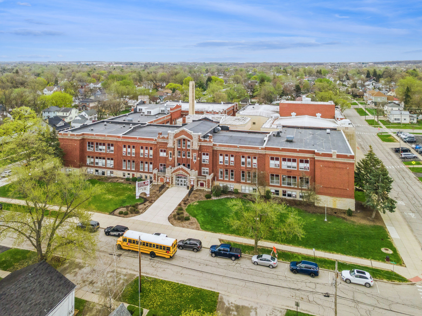 324 E 13th Street, Lockport, IL 60441