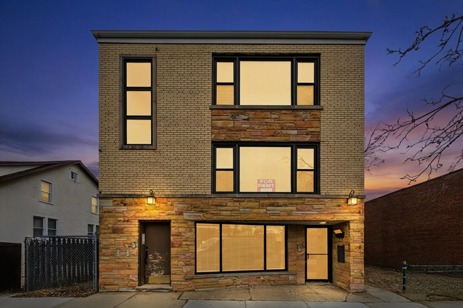 5915 N Milwaukee Avenue #2, Chicago, IL 60646