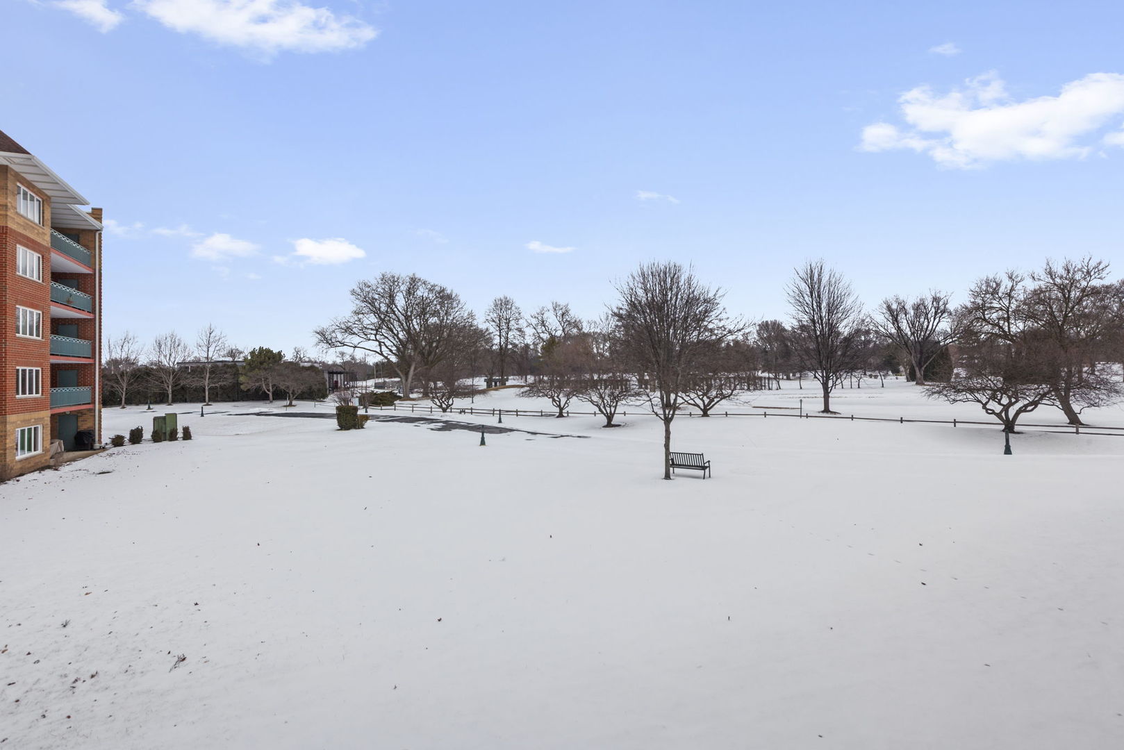 730 Creekside Drive #209, Mount Prospect, IL 60056