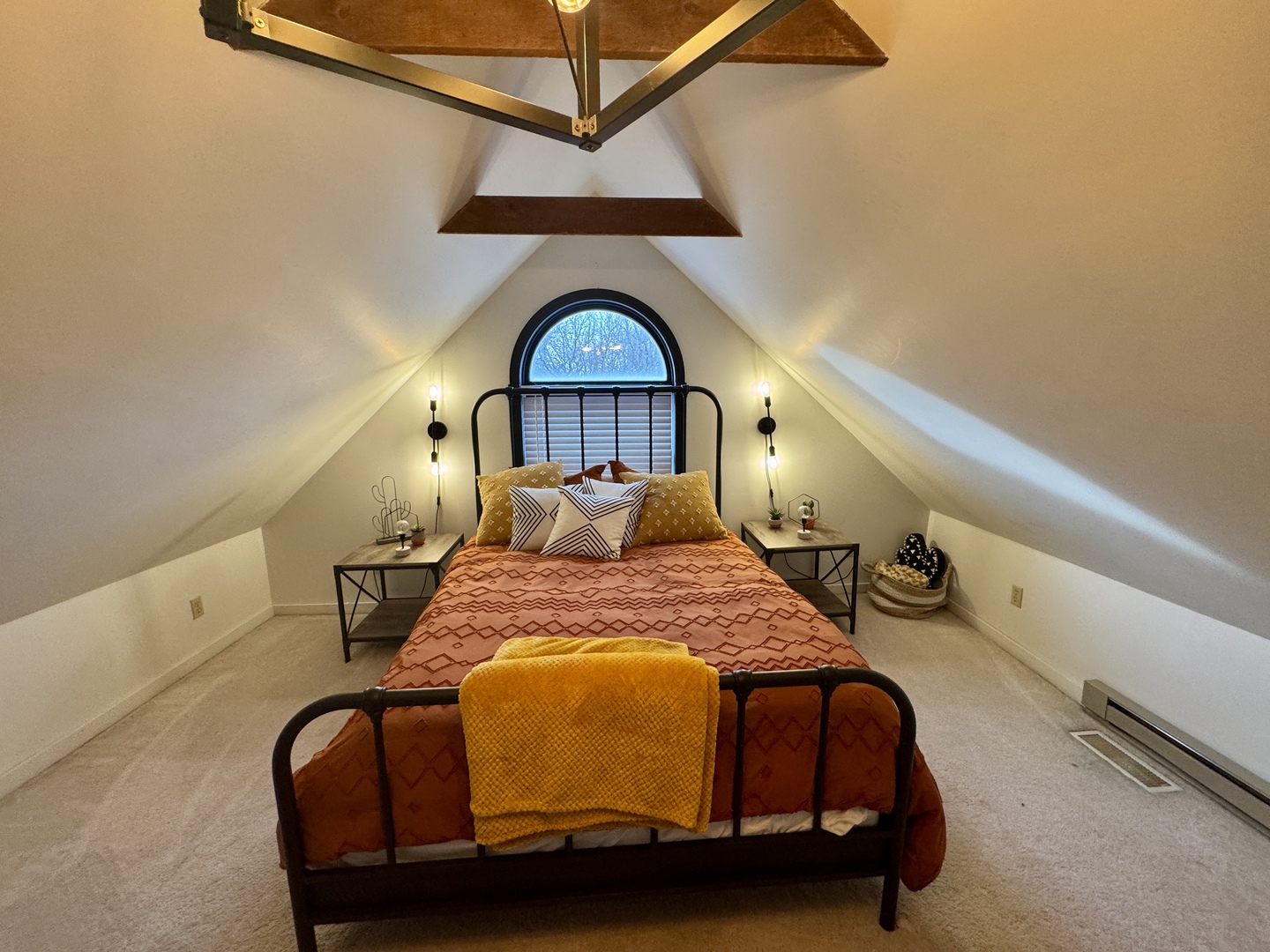 108 W Washington Street, Dover, IL 61323