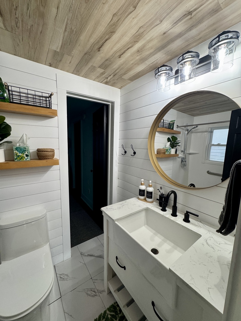 108 W Washington Street, Dover, IL 61323