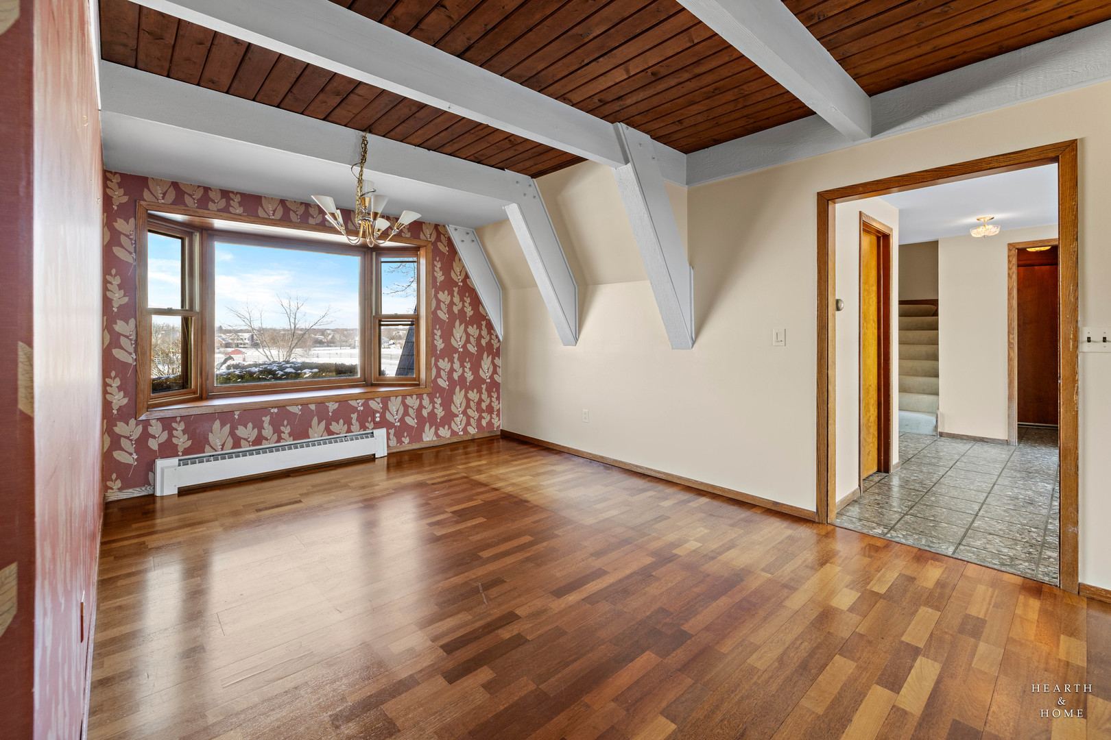 7814 N Pillow Hill Road, Spring Grove, IL 60081