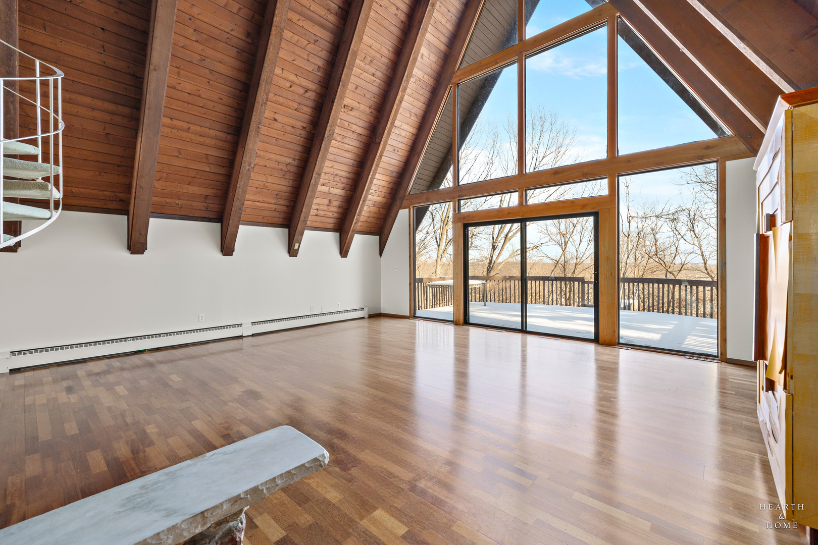 7814 N Pillow Hill Road, Spring Grove, IL 60081