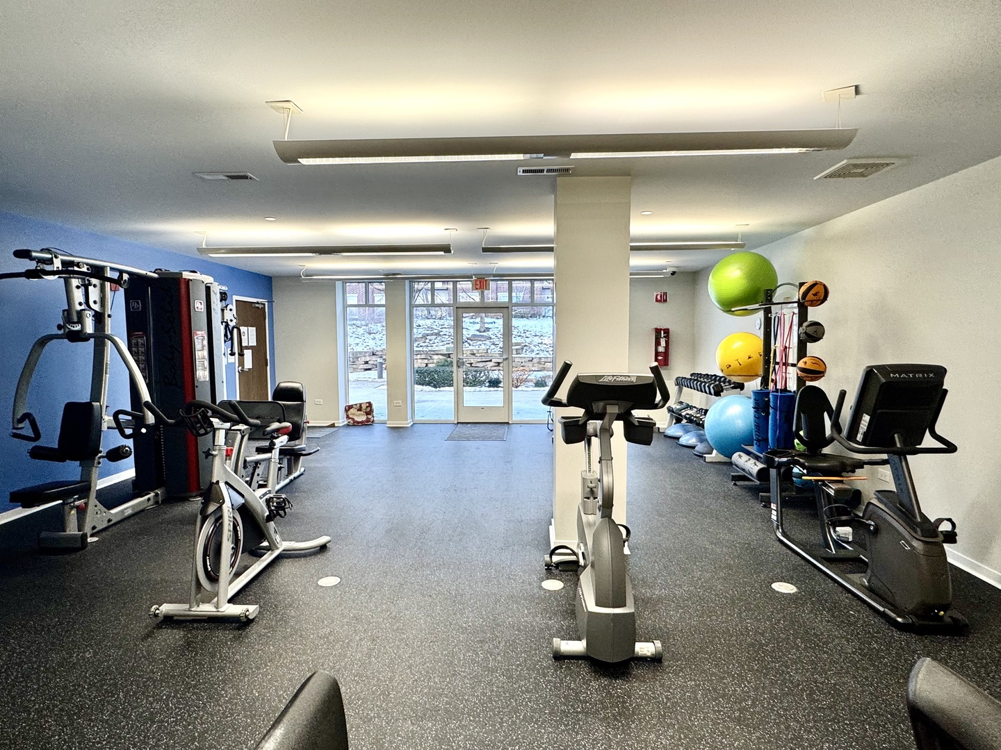 7753 Van Buren Street #401, Forest Park, IL 60130