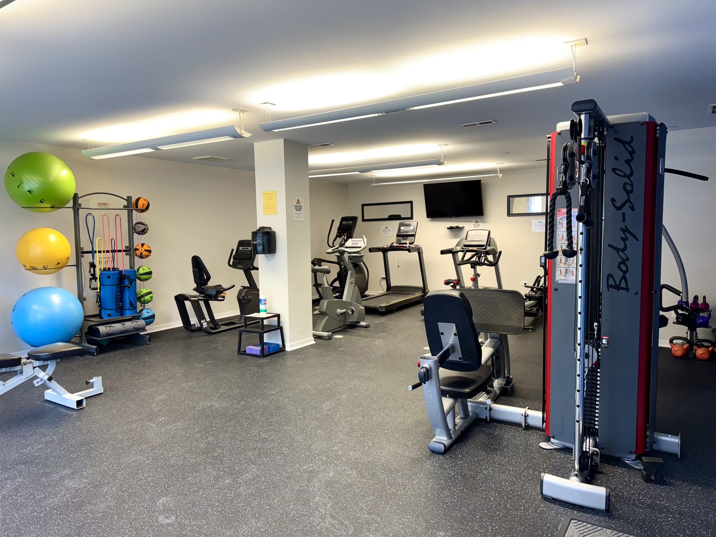 7753 Van Buren Street #401, Forest Park, IL 60130