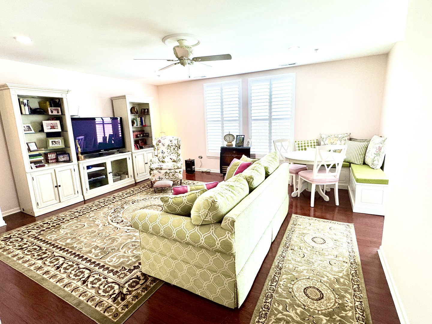 7753 Van Buren Street #401, Forest Park, IL 60130