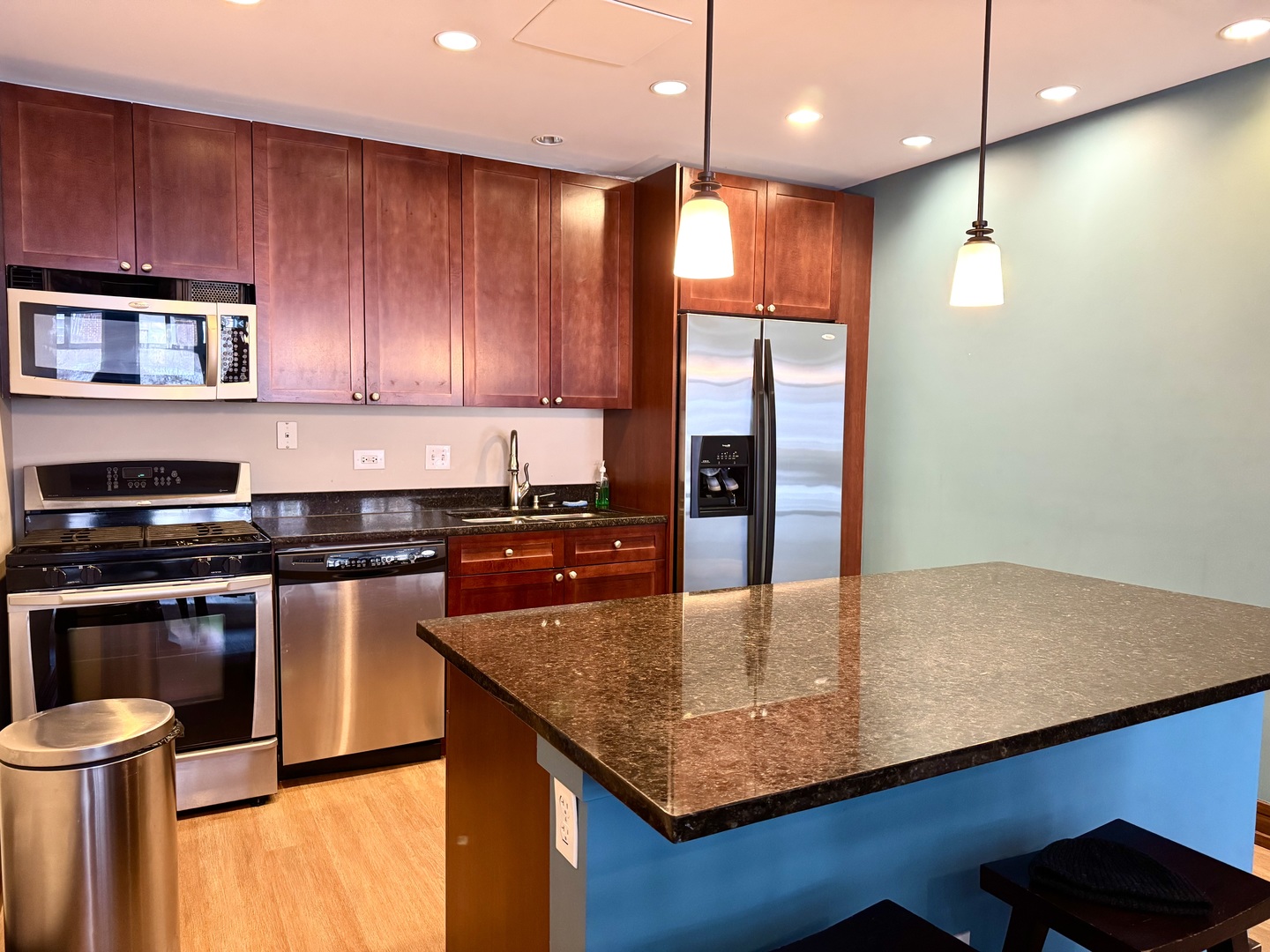 7753 Van Buren Street #401, Forest Park, IL 60130