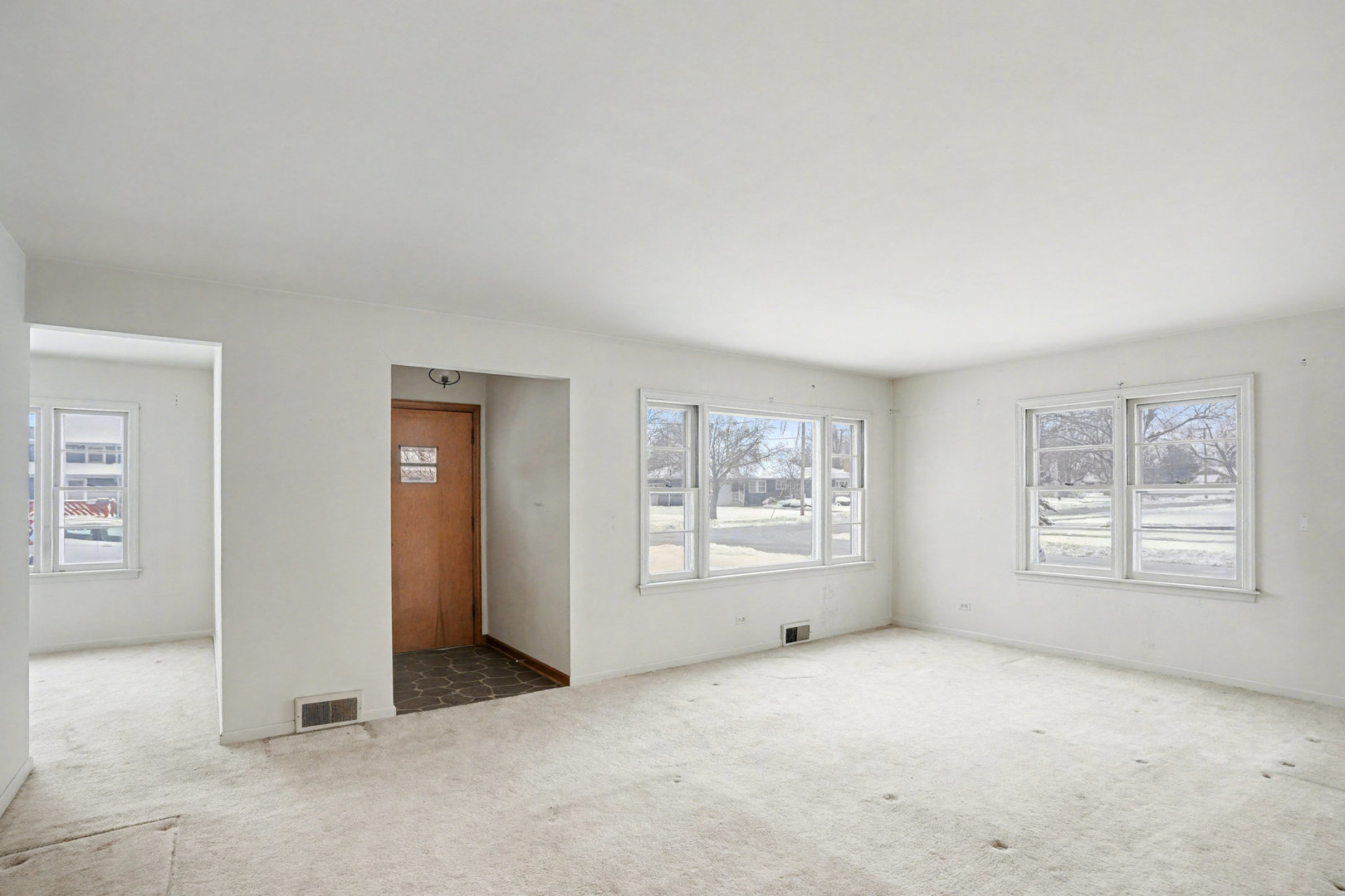 347 Cass Street, Crete, IL 60417