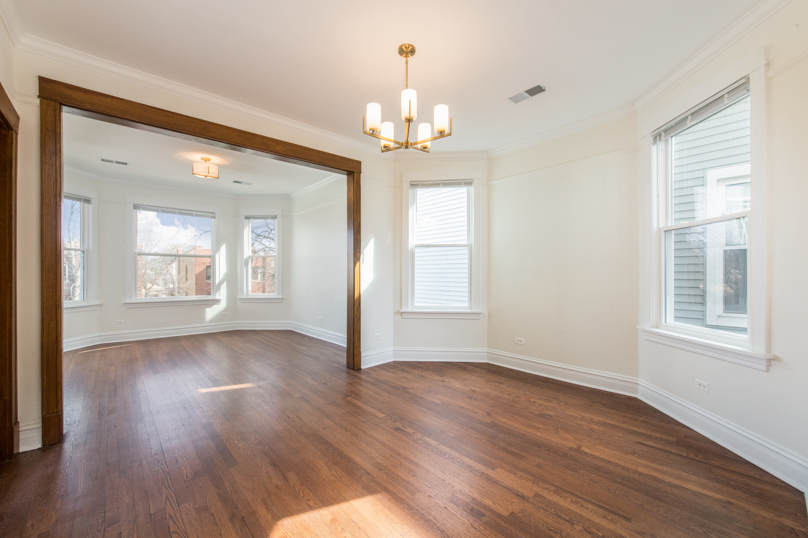 3446 N Springfield Avenue #2, Chicago, IL 60618