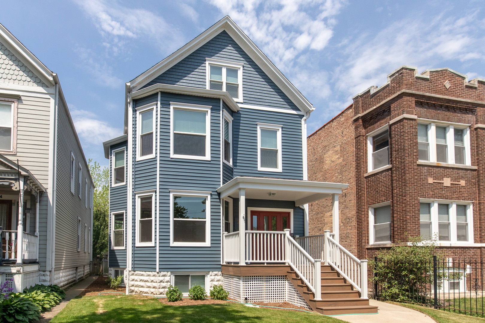 3446 N Springfield Avenue #2, Chicago, IL 60618