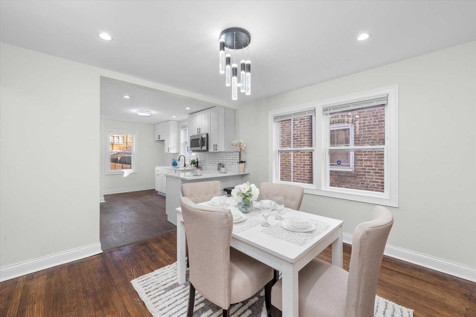 11925 S Lafayette Avenue, Chicago, IL 60628