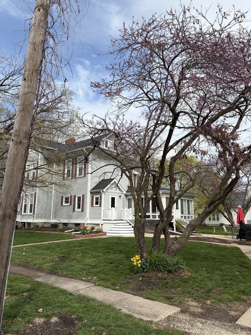 340 S Main Street, Sheffield, IL 61361